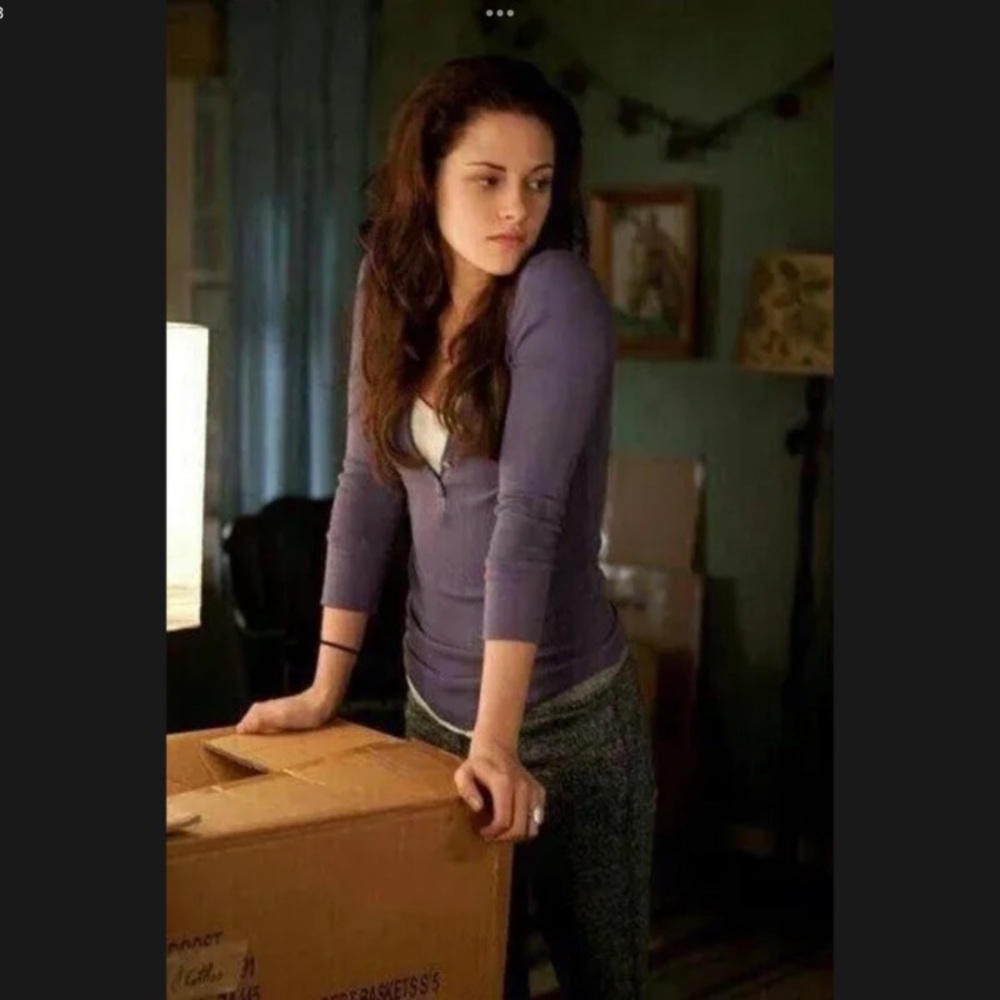 ASO Bella Swan Splendid Henley Alt